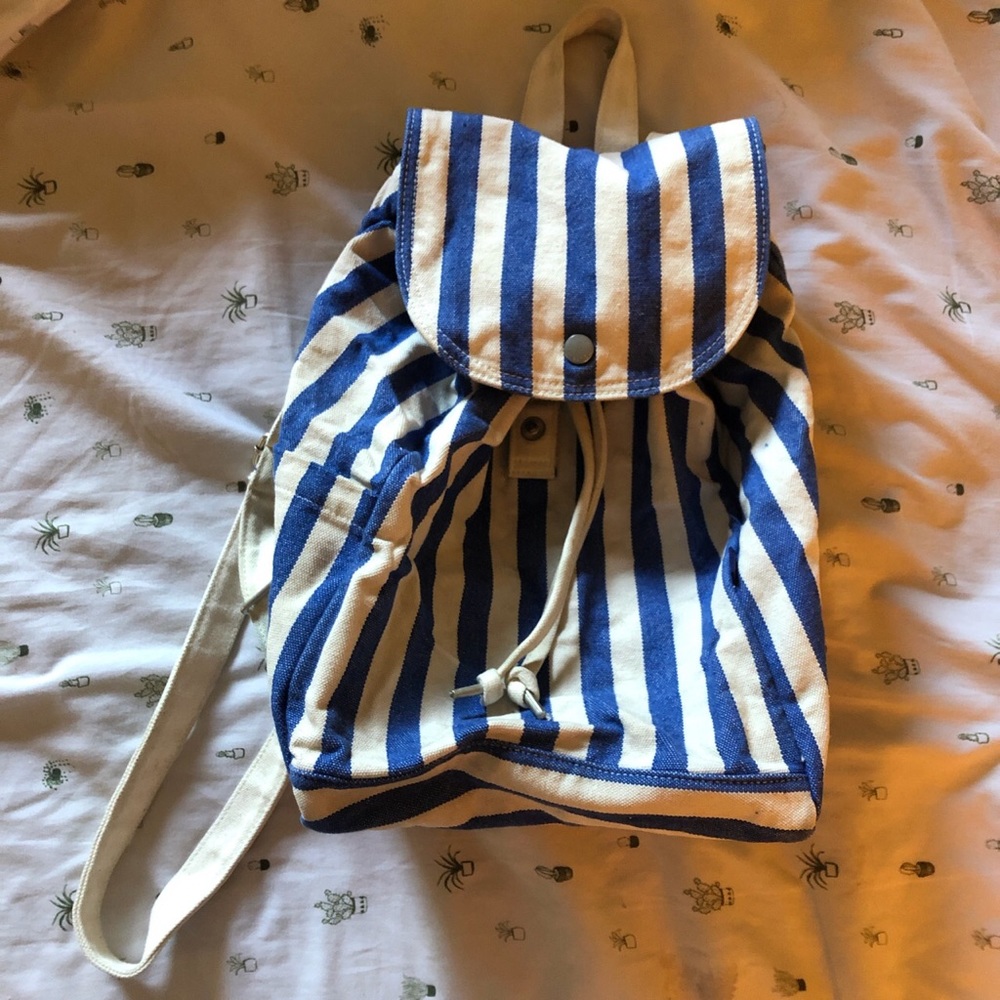Baggu Blue/White Striped drawstring backpack